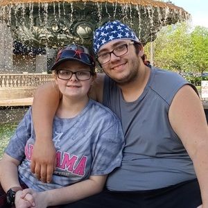 Meet your Posher, Aundria